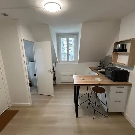 Small Cocoon In - 2 Min De La Gare De