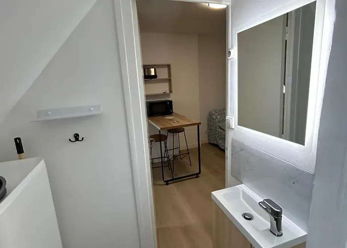 Daire Small Cocoon In - 2 Min De La Gare De *